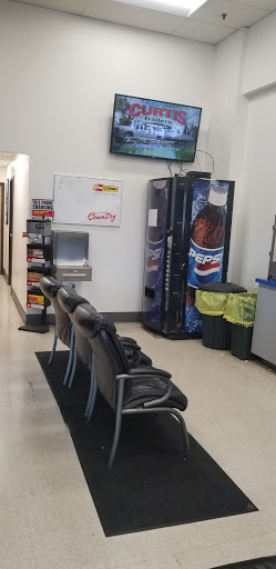 Tire Shop «Les Schwab Tire Center», reviews and photos, 1025 SW Hwy 101, Lincoln City, OR 97367, USA