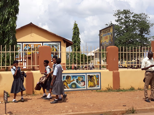 Franciscan Nursery & Primary School, Oshogbo - Ilesha Rd, Ilesa, Nigeria, Market, state Osun
