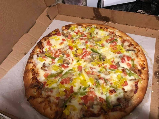 Convenience Store «Discount Tobacco & Beverage», reviews and photos, 602 Pilaklakaha Ave, Auburndale, FL 33823, USA