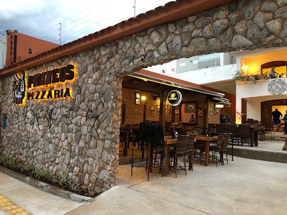 Logo da empresa - Pirineus Pizzaria