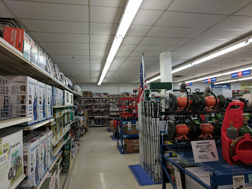 Hardware Store «Harbor Freight Tools», reviews and photos, 675 US-1 #15, Iselin, NJ 08830, USA