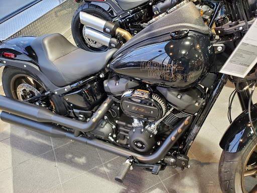 Motorcycle Dealer «Suffolk County Harley-Davidson, Inc.», reviews and photos, 4020 Sunrise Hwy, Oakdale, NY 11769, USA