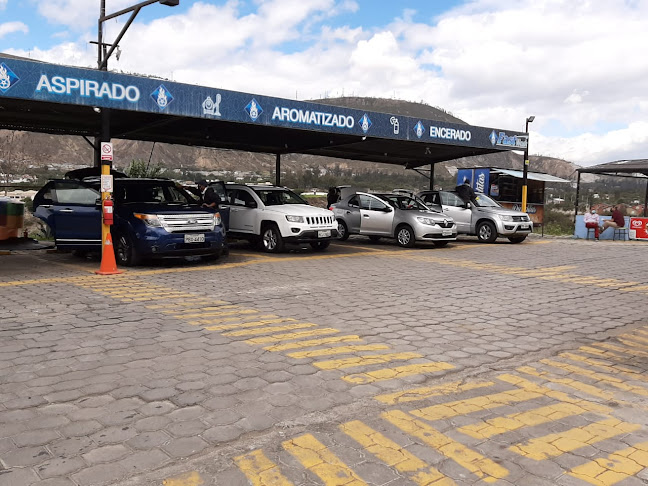 Opiniones de Fast Wash en Quito - Servicio de lavado de coches