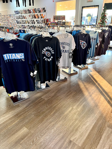 Shoe Store «Sport Seasons», reviews and photos, 56 White Bridge Pike, Nashville, TN 37205, USA