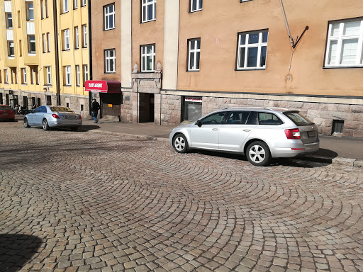 9 seater vans for rent Helsinki