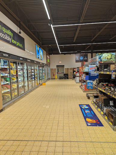 Supermarket «ALDI», reviews and photos, 7235 39th St, Lyons, IL 60534, USA