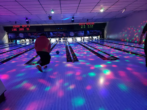 Bowling Alley «Lincoln Lanes Bowling Center», reviews and photos, 2071 Lincoln Way E, Chambersburg, PA 17202, USA