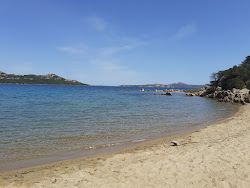 Foto von Cala Yaya Zeta mit eine gerade küstenlinie
