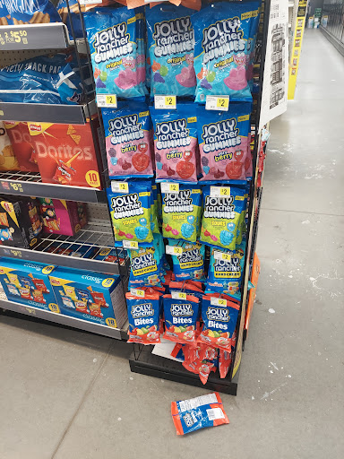 Discount Store «Dollar General», reviews and photos, 651 W Main St, Smithfield, VA 23430, USA