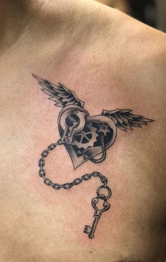 Tattoo Shop «The Lizard Lounge Tattoo Kissimmee», reviews and photos, 4519 S Orange Blossom Trail, Kissimmee, FL 34746, USA