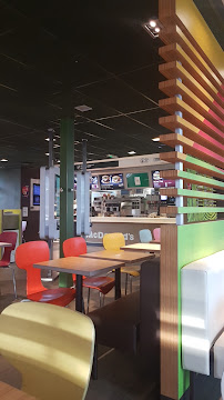 Atmosphère du Restauration rapide McDonald's à Hallennes-lez-Haubourdin - n°9