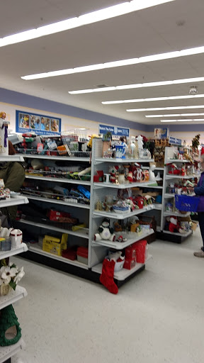 Thrift Store «Goodwill», reviews and photos, 1450 SE Discovery Lane, Warrenton, OR 97146, USA