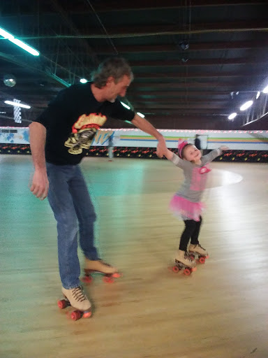 Roller Skating Rink «Western Skateland», reviews and photos, 930 W 17th St, Bloomington, IN 47404, USA