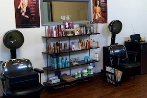 High Maintenance Salon image