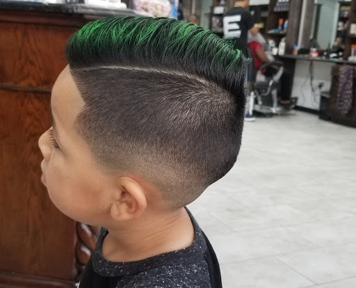 Barber Shop «Fashion Hair Salon», reviews and photos, 3330 Hillcroft St f, Houston, TX 77057, USA