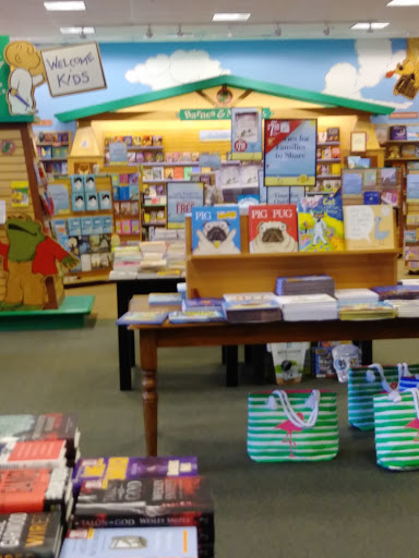 Book Store «Barnes & Noble», reviews and photos, 7804 Abercorn Extention, Savannah, GA 31406, USA