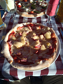 Pizza du Pizzeria La Novita Orchamps-Vennes - n°7
