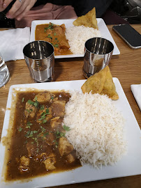 Poulet au curry du Restaurant indien moderne Singh à Paris - n°6