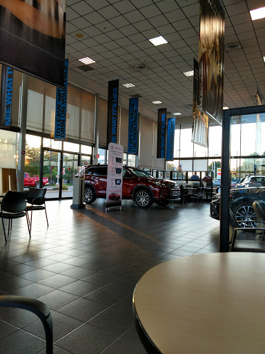Toyota Dealer «DARCARS 355 Toyota Rockville», reviews and photos, 15625 Frederick Rd, Rockville, MD 20855, USA