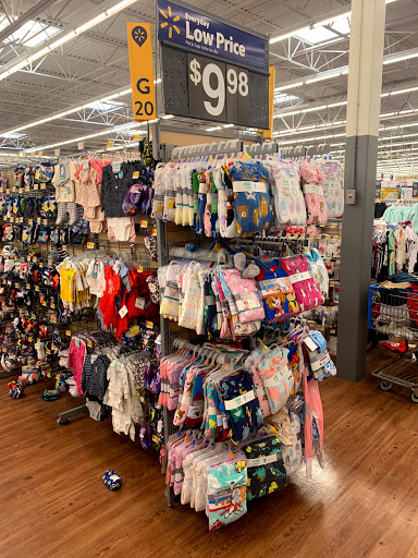 Department Store «Walmart Supercenter», reviews and photos, 2501 Lakeview Pkwy, Rowlett, TX 75088, USA