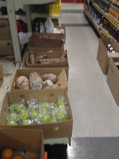 J & D Spanish-American Market, 104 Mechanic St, Leominster, MA 01453, USA, 