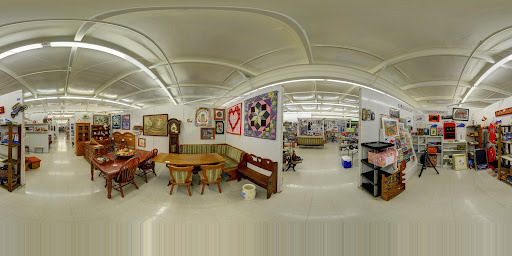 Shopping Mall «Coal County Vendor Mall», reviews and photos, 900 N Main St, Greenville, KY 42345, USA