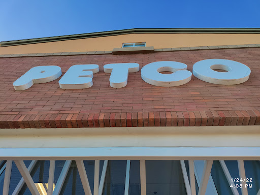 Pet Supply Store «Petco Animal Supplies», reviews and photos, 845 N Dobson Rd, Mesa, AZ 85201, USA