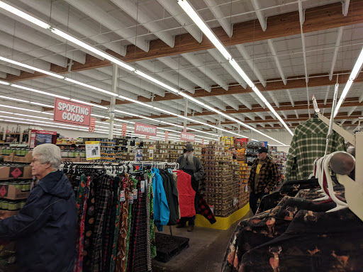 Department Store «Bi-Mart», reviews and photos, 514 W Main St, Molalla, OR 97038, USA