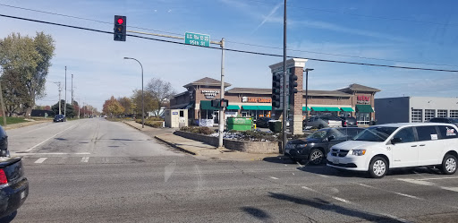 Coffee Shop «Starbucks», reviews and photos, 6768 95th St, Oak Lawn, IL 60453, USA