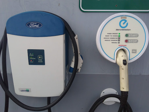 Auto Body Shop «Quick Lane at Chuck Colvin Ford», reviews and photos, 1925 OR-99W, McMinnville, OR 97128, USA