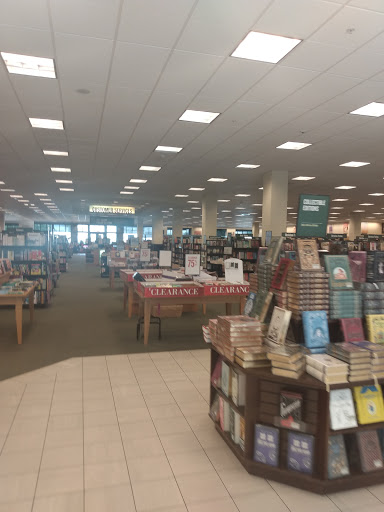 Shopping Mall «The Mall at Barnes Crossing», reviews and photos, 1001 Barnes Crossing Rd, Tupelo, MS 38804, USA