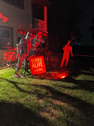 Haunted House «Hundred Acres Manor Haunted House», reviews and photos, 1 Hundred Acre Dr, Bethel Park, PA 15102, USA