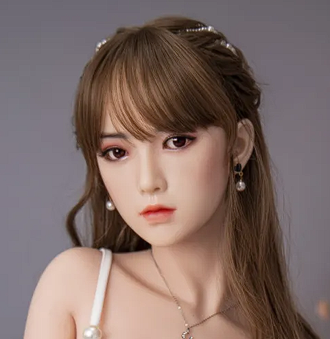 Topzudi Doll
