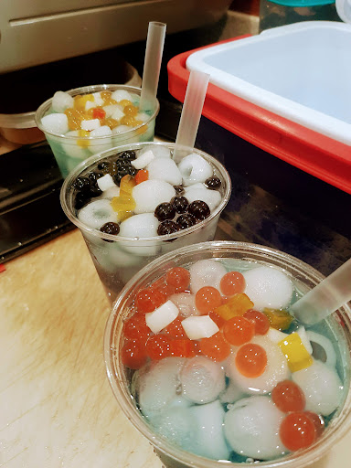 Gourmet Grocery Store «By The Spoonful», reviews and photos, 221 Main St, McGregor, IA 52157, USA