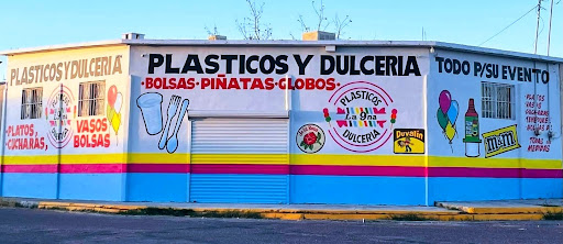 Plasticos y Dulceria La 9a en Camargo