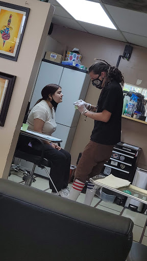Tattoo Shop «Distinctive Ink», reviews and photos, 8415 Rosemead Blvd, Pico Rivera, CA 90660, USA