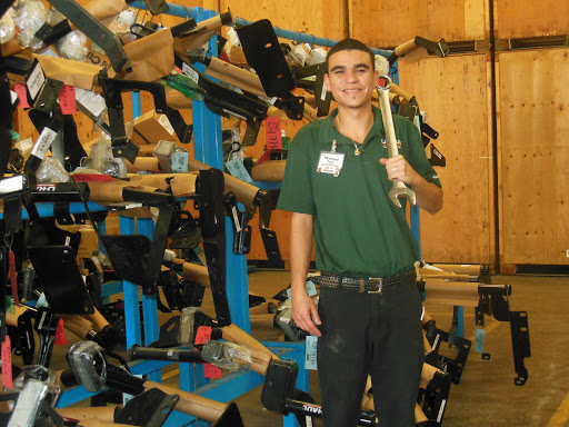 Truck Rental Agency «U-Haul Moving & Storage of West Tampa», reviews and photos, 4406 W Hillsborough Ave, Tampa, FL 33614, USA