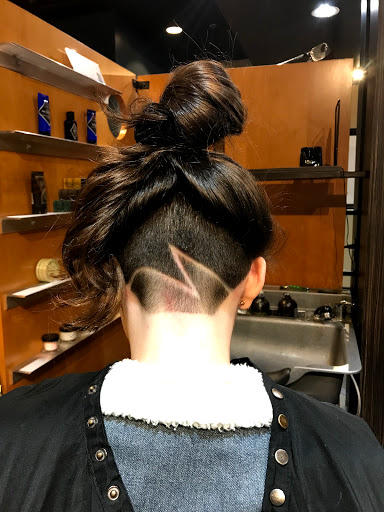 Barber Shop «Weldon Barber», reviews and photos, 6220 E Lake Sammamish Pkwy SE b, Issaquah, WA 98029, USA