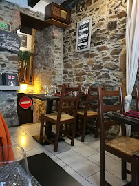 Atmosphère du Restaurant Ty Braise à Tréguier - n°5
