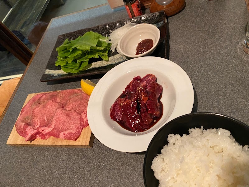 焼肉 しゃぶしゃぶ はせ川