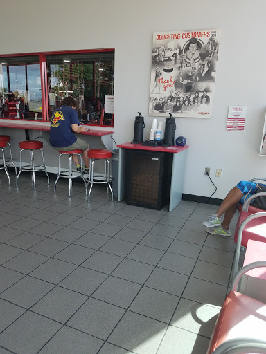 Tire Shop «Discount Tire Store - Selma, TX», reviews and photos, 8130 Agora Pkwy, Selma, TX 78154, USA