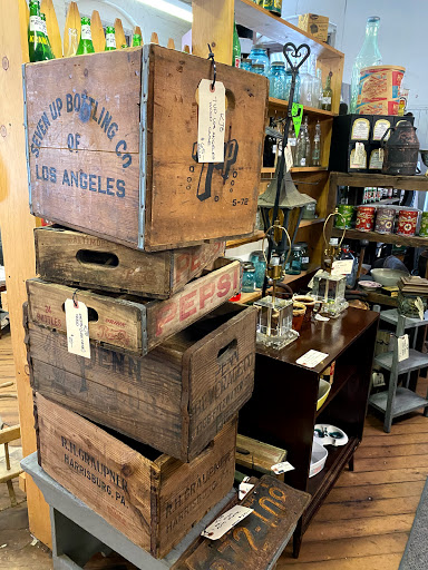 Home Goods Store «Olde Factory», reviews and photos, 139 S Hanover St, Hummelstown, PA 17036, USA