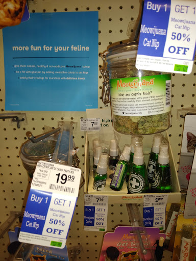 Pet Supply Store «PetSmart», reviews and photos, 1020 Veterans Pkwy #900, Clarksville, IN 47129, USA