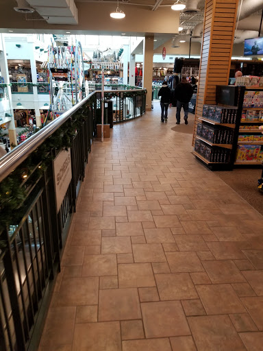 Sporting Goods Store «SCHEELS», reviews and photos, 17202 Davenport St, Omaha, NE 68118, USA