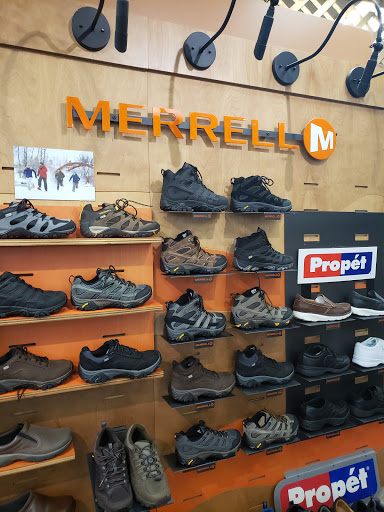 Shoe Store «Globe Shoes», reviews and photos, 73 NJ-17, Paramus, NJ 07652, USA