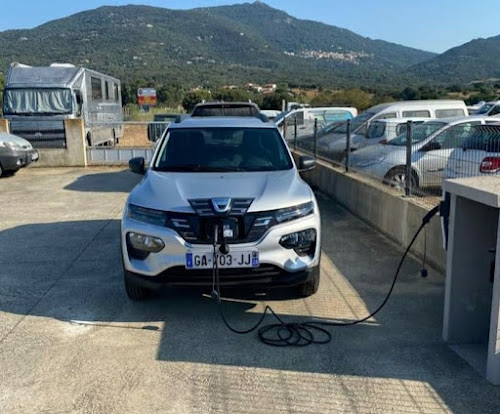 Borne de recharge de véhicules électriques Station de recharge pour véhicules électriques Olmeto