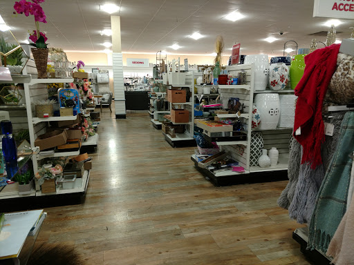 Department Store «HomeGoods», reviews and photos, 15600 E Briarwood Cir e, Aurora, CO 80016, USA