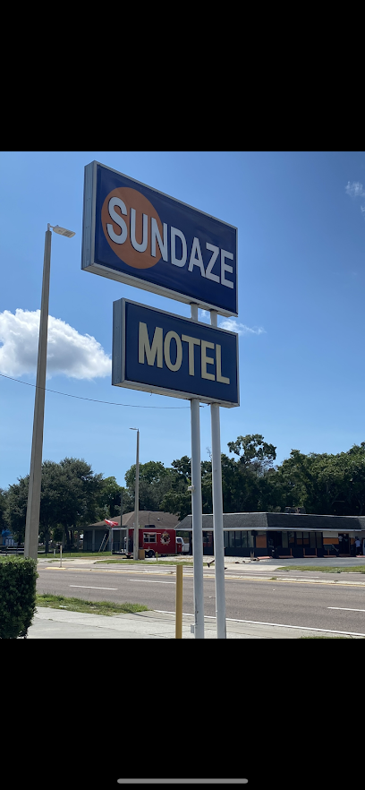 Sundaze Motel