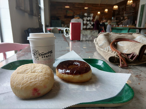 Donut Shop «The Dancing Donut», reviews and photos, 1134 E 54th St G, Indianapolis, IN 46220, USA