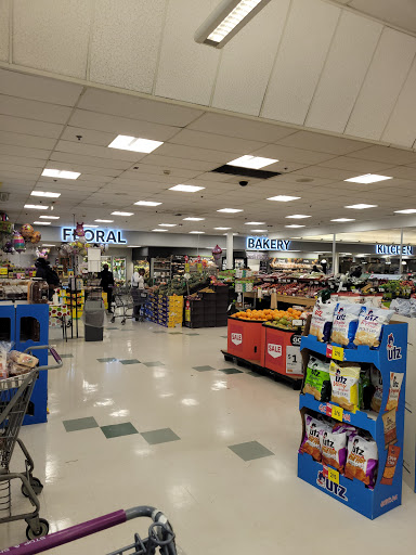 Supermarket «Super Stop & Shop», reviews and photos, 132 Fulton Ave, Hempstead, NY 11550, USA